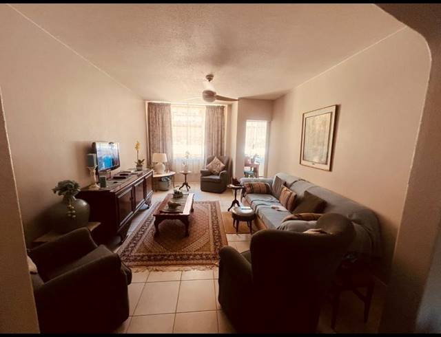 3 BEDROOM APARTMENT FOR SALE IN WONDERBOOM SOUTH